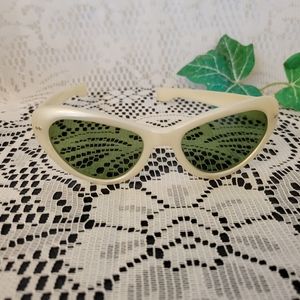 Vintage Polaroid Sunglasses